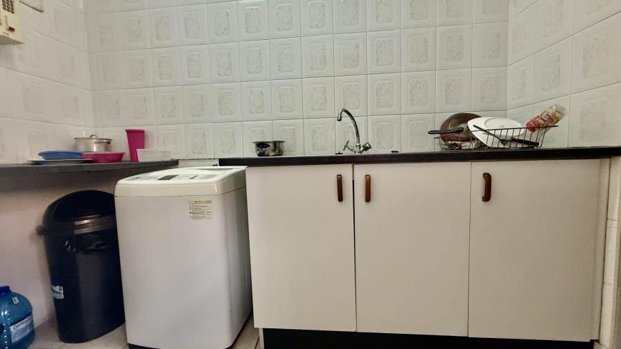 6 Bedroom Property for Sale in Summerstrand Eastern Cape